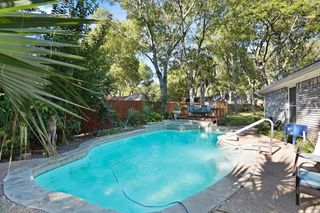 1313 Tanbark Court, Grand Prairie, TX 75052