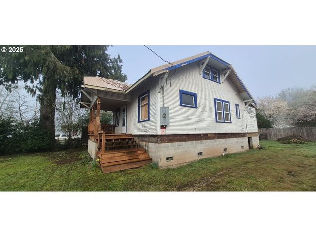 176 NORTH St, Vernonia, OR 97064