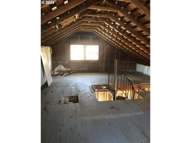 176 NORTH St, Vernonia, OR 97064