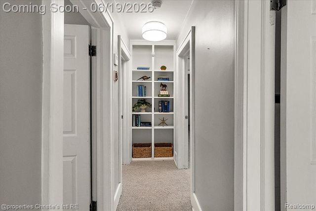568 Saint Clair Avenue, Grosse Pointe, MI 48230