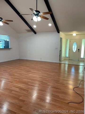 4014 S 100th East Avenue, Tulsa, OK 74146