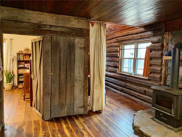 4728 County Road 905, Alpena, AR 72611