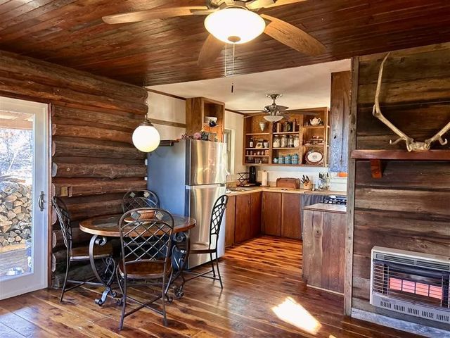 4728 County Road 905, Alpena, AR 72611