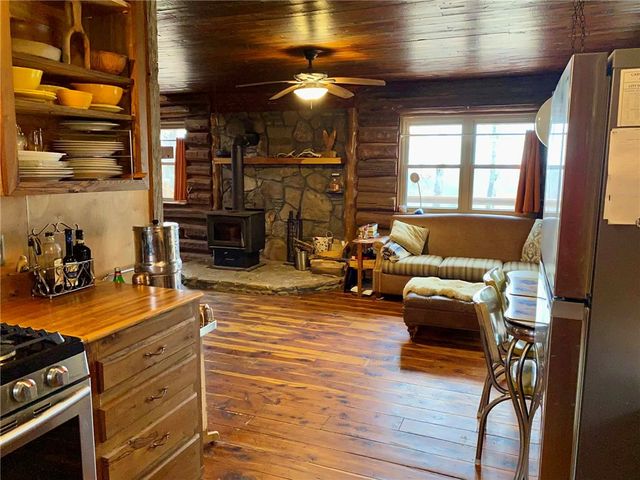 4728 County Road 905, Alpena, AR 72611