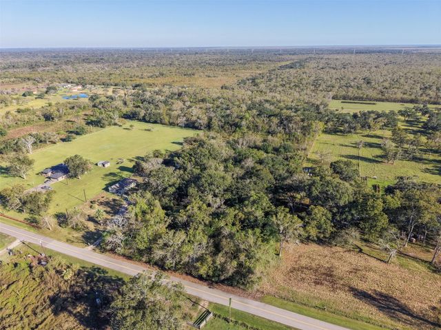 1836 County Road 318, Brazoria, TX 77422