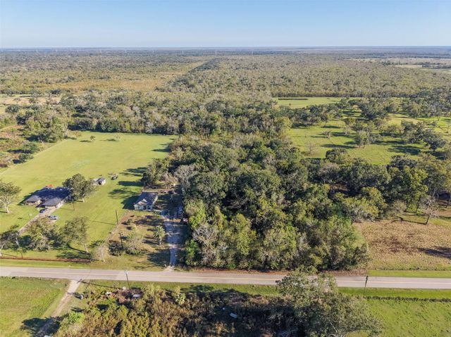 1836 County Road 318, Brazoria, TX 77422