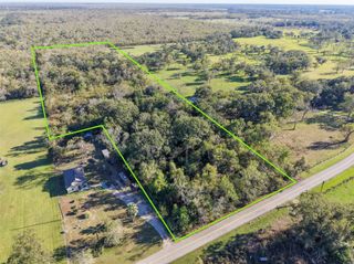 1836 County Road 318, Brazoria, TX 77422