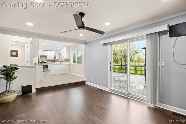 1195 Ashley Drive, Troy, MI 48085