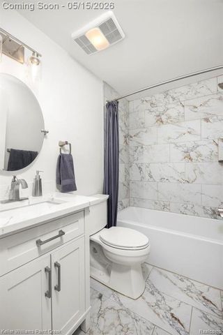 1195 Ashley Drive, Troy, MI 48085