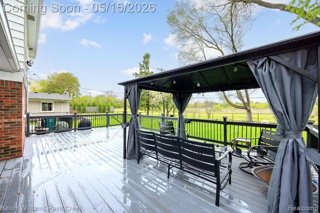 1195 Ashley Drive, Troy, MI 48085