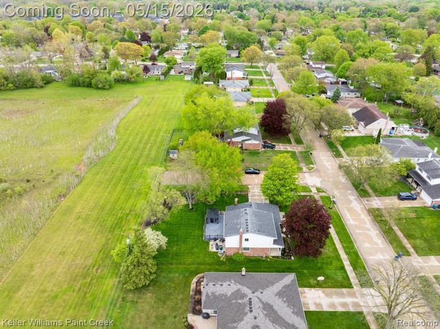1195 Ashley Drive, Troy, MI 48085