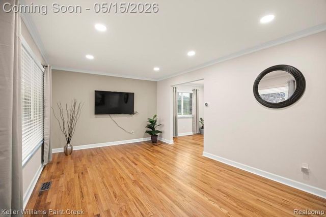1195 Ashley Drive, Troy, MI 48085