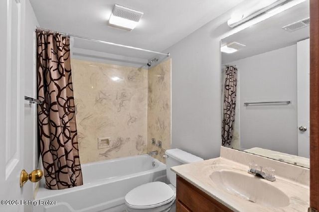 27 Autumn Hill Ct, Prospect, KY 40059