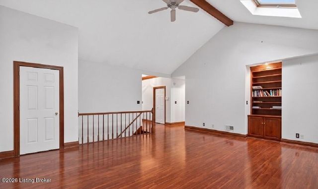 27 Autumn Hill Ct, Prospect, KY 40059