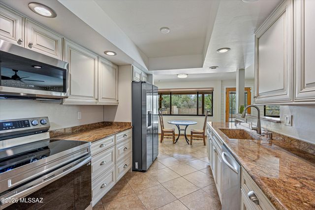 6646 N Sesame Lane, Tucson, AZ 85704