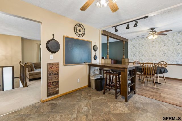 611 Sand Hill Road, Louisville, NE 68037