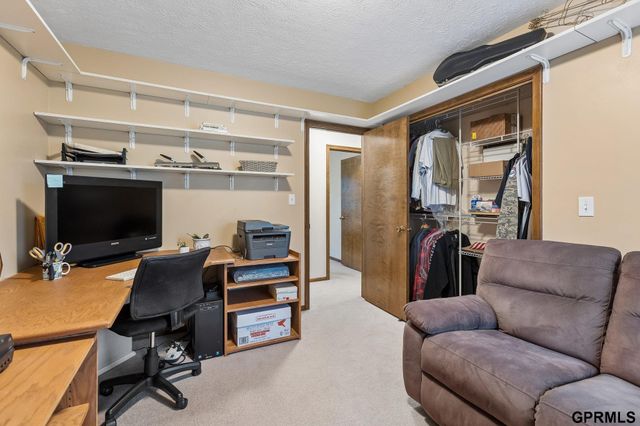 611 Sand Hill Road, Louisville, NE 68037