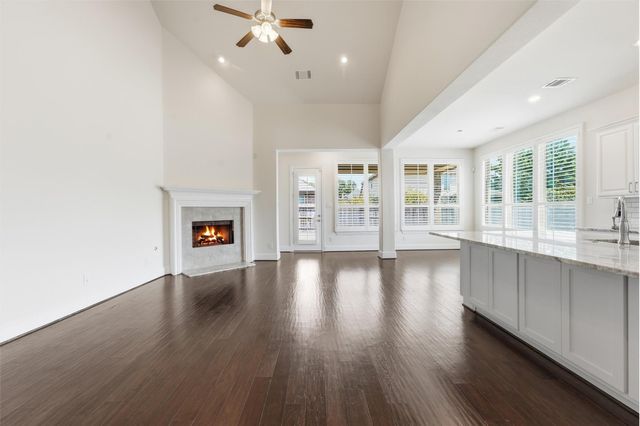 9952 Downey Emerald Drive, Conroe, TX 77385