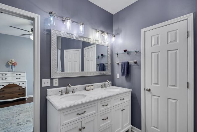 10435 KENSINGTON CIR, Collierville, TN 38017