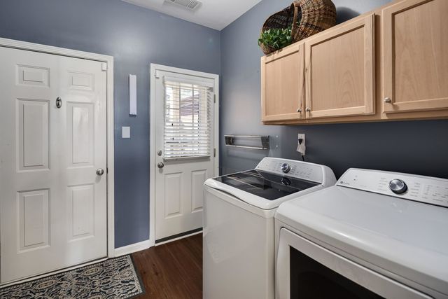 10435 KENSINGTON CIR, Collierville, TN 38017