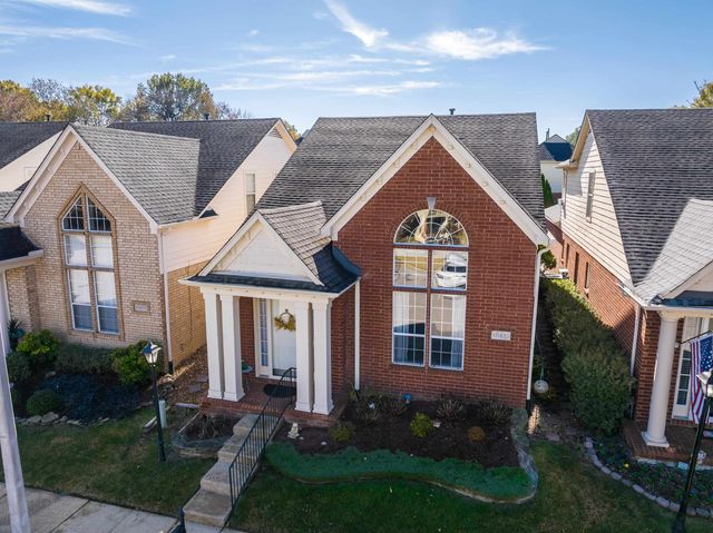 10435 KENSINGTON CIR, Collierville, TN 38017