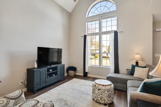 10435 KENSINGTON CIR, Collierville, TN 38017