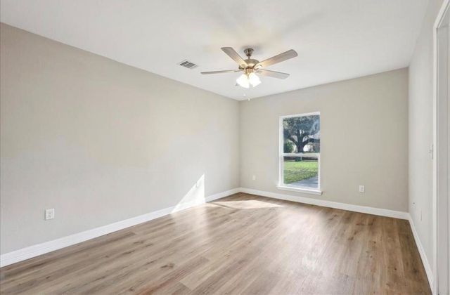 8670 Newfield Lane, Beaumont, TX 77707