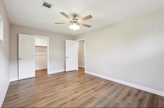 8670 Newfield Lane, Beaumont, TX 77707