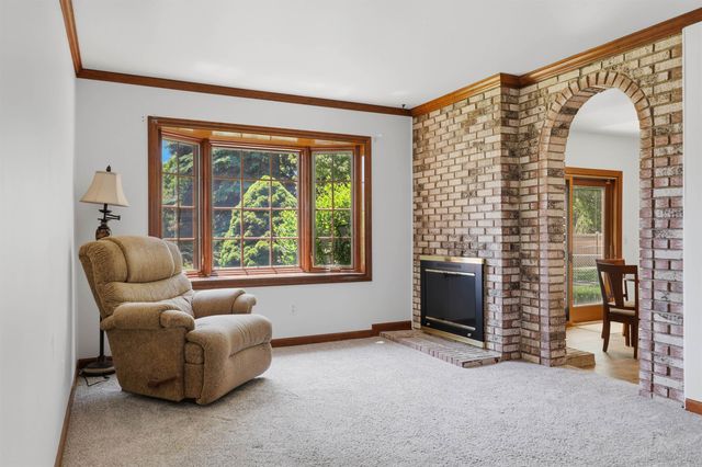 19688 Rich, Clinton Twp, MI 48038