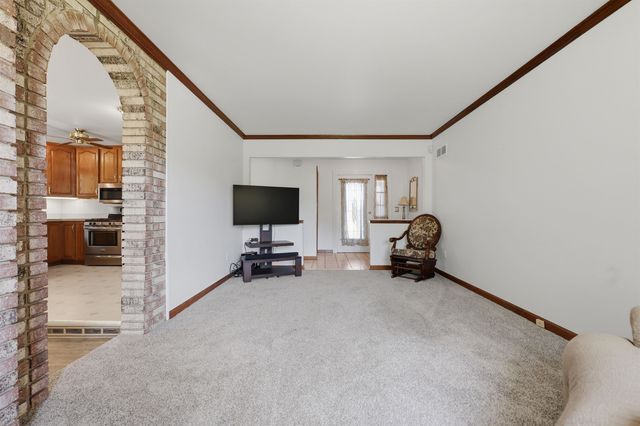 19688 Rich, Clinton Twp, MI 48038