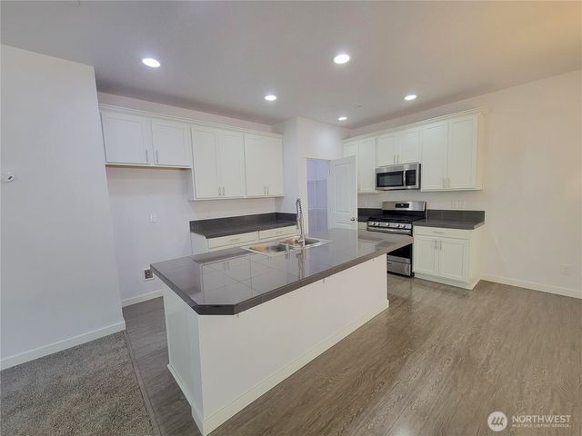 5112 Bear Paw Court NW, Silverdale, WA 98383
