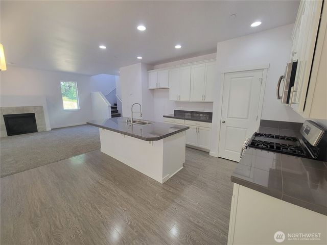 5112 Bear Paw Court NW, Silverdale, WA 98383
