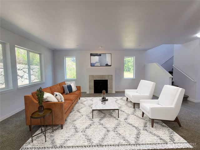 5112 Bear Paw Court NW, Silverdale, WA 98383