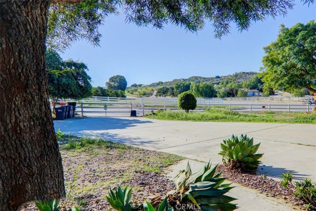 16950 Scottsdale, Riverside, CA 92504