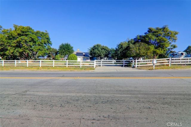 16950 Scottsdale, Riverside, CA 92504
