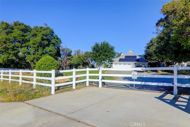 16950 Scottsdale, Riverside, CA 92504