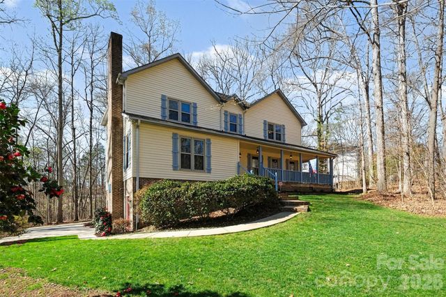 8606 Wellington Lane, Harrisburg, NC 28075