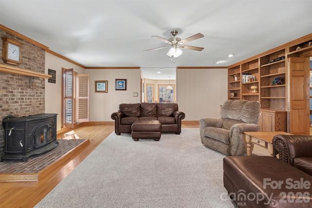 8606 Wellington Lane, Harrisburg, NC 28075