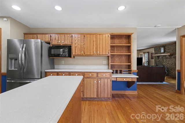 8606 Wellington Lane, Harrisburg, NC 28075