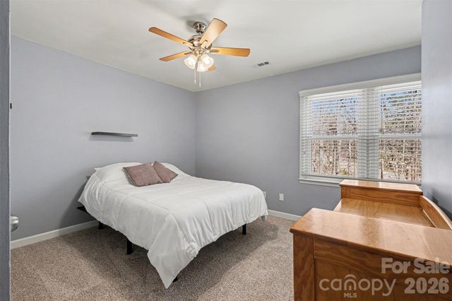 8606 Wellington Lane, Harrisburg, NC 28075