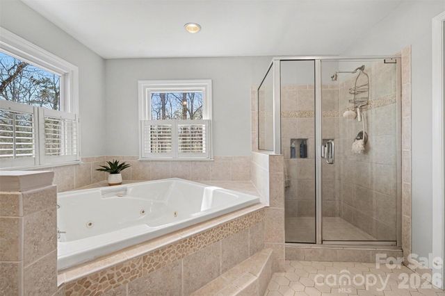 8606 Wellington Lane, Harrisburg, NC 28075