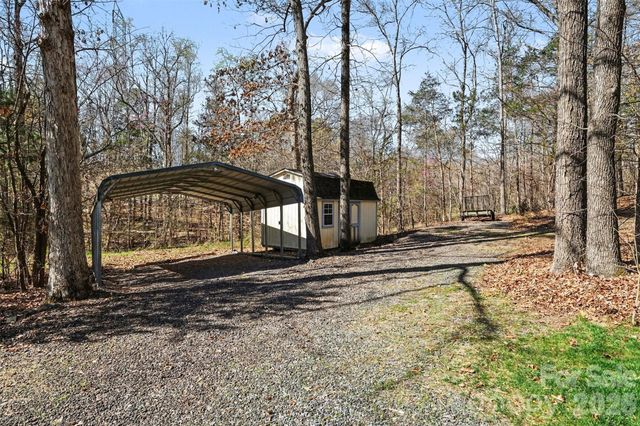 8606 Wellington Lane, Harrisburg, NC 28075