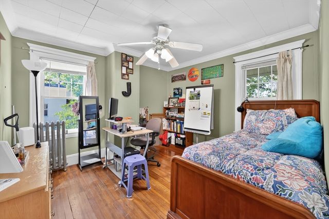 14 Herman St, Springfield, MA 01108