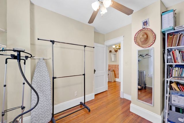 14 Herman St, Springfield, MA 01108