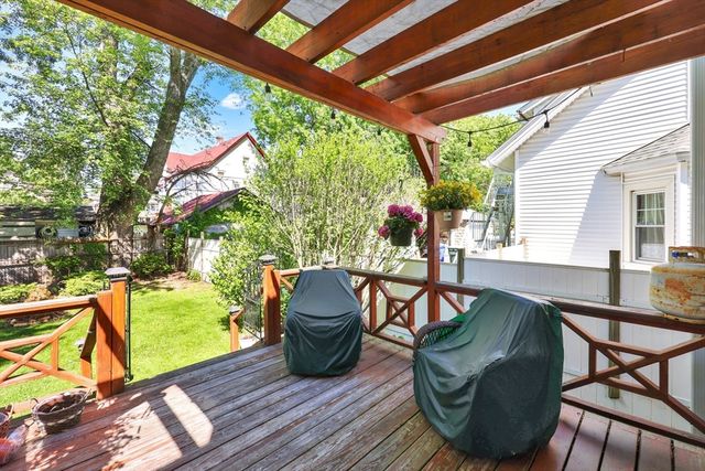 14 Herman St, Springfield, MA 01108