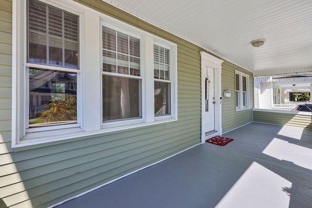 14 Herman St, Springfield, MA 01108