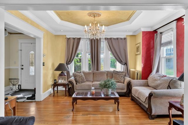 14 Herman St, Springfield, MA 01108