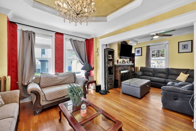 14 Herman St, Springfield, MA 01108