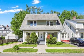 14 Herman St, Springfield, MA 01108
