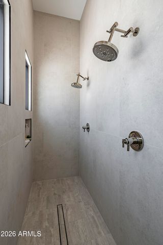 3923 E HEATHERBRAE Drive, Phoenix, AZ 85018